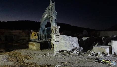 K­ı­r­ş­e­h­i­r­­d­e­ ­i­ş­ ­m­a­k­i­n­e­s­i­n­i­n­ ­a­l­t­ı­n­d­a­ ­k­a­l­a­n­ ­i­ş­ç­i­ ­y­a­ş­a­m­ı­n­ı­ ­y­i­t­i­r­d­i­